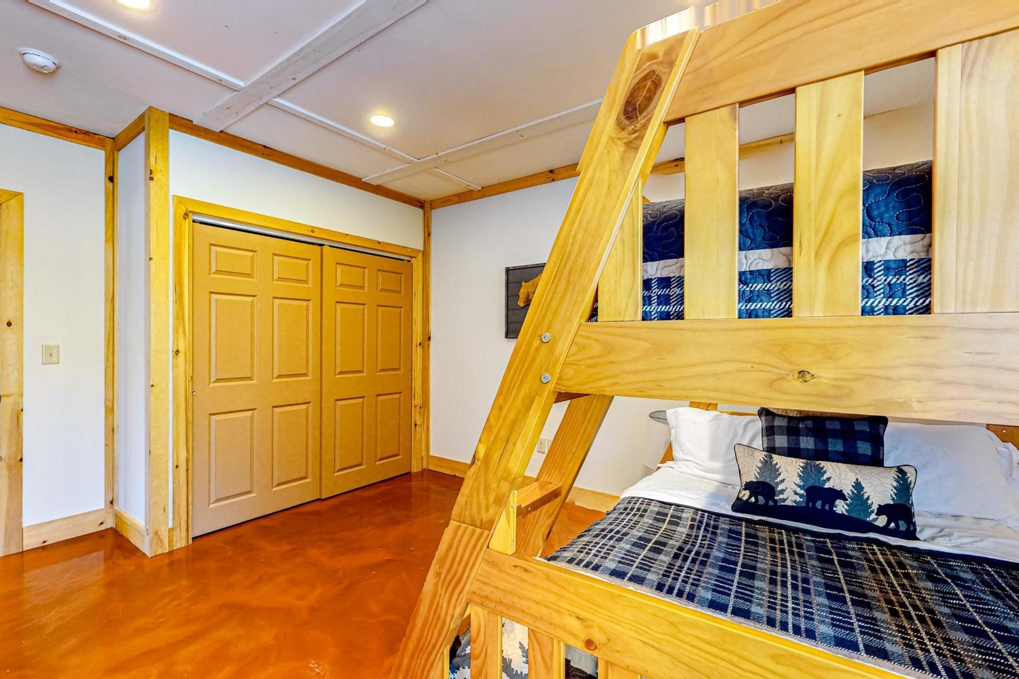 Вилла Traveler'S Hideaway, Unit B Эллсуорт Экстерьер фото